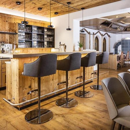 Hotel Garni Tirol 拉迪斯 外观 照片