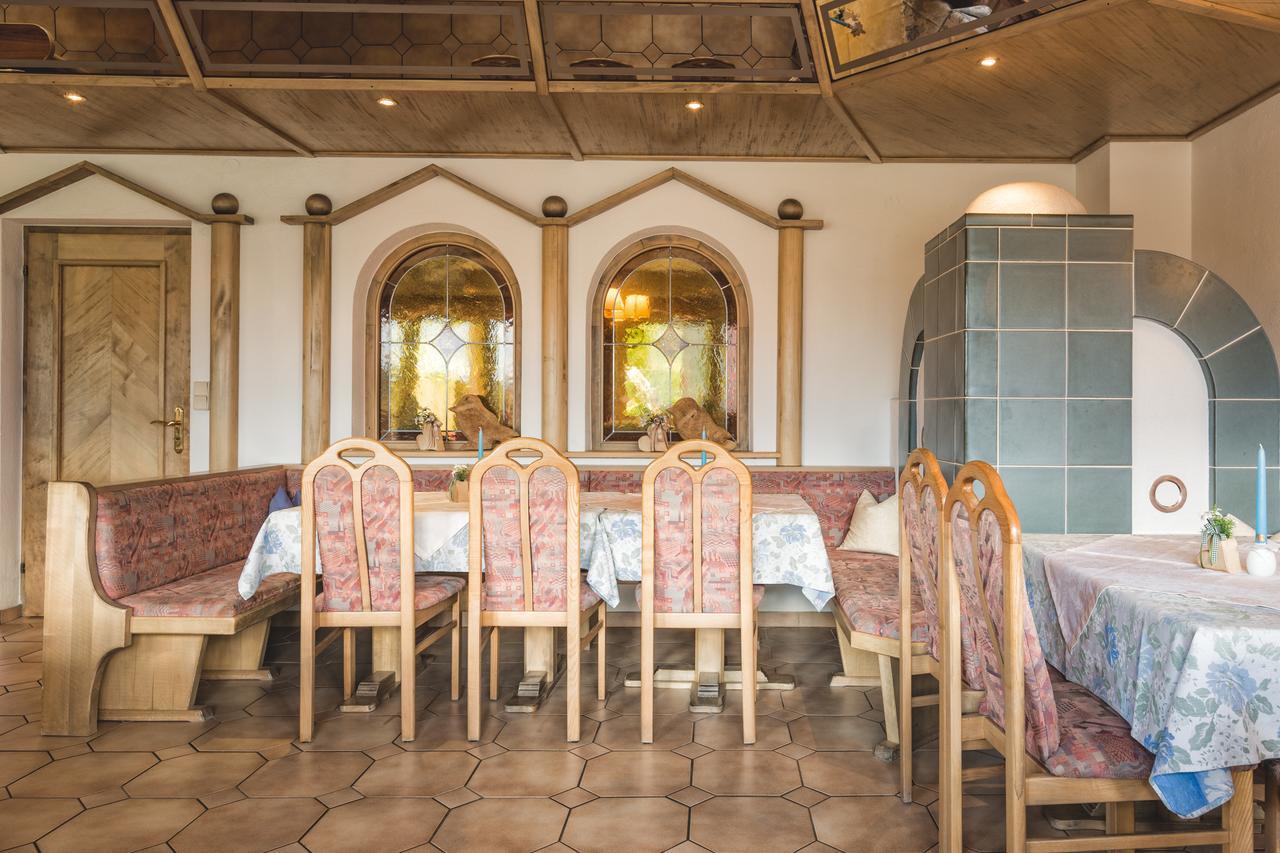 Hotel Garni Tirol 拉迪斯 外观 照片