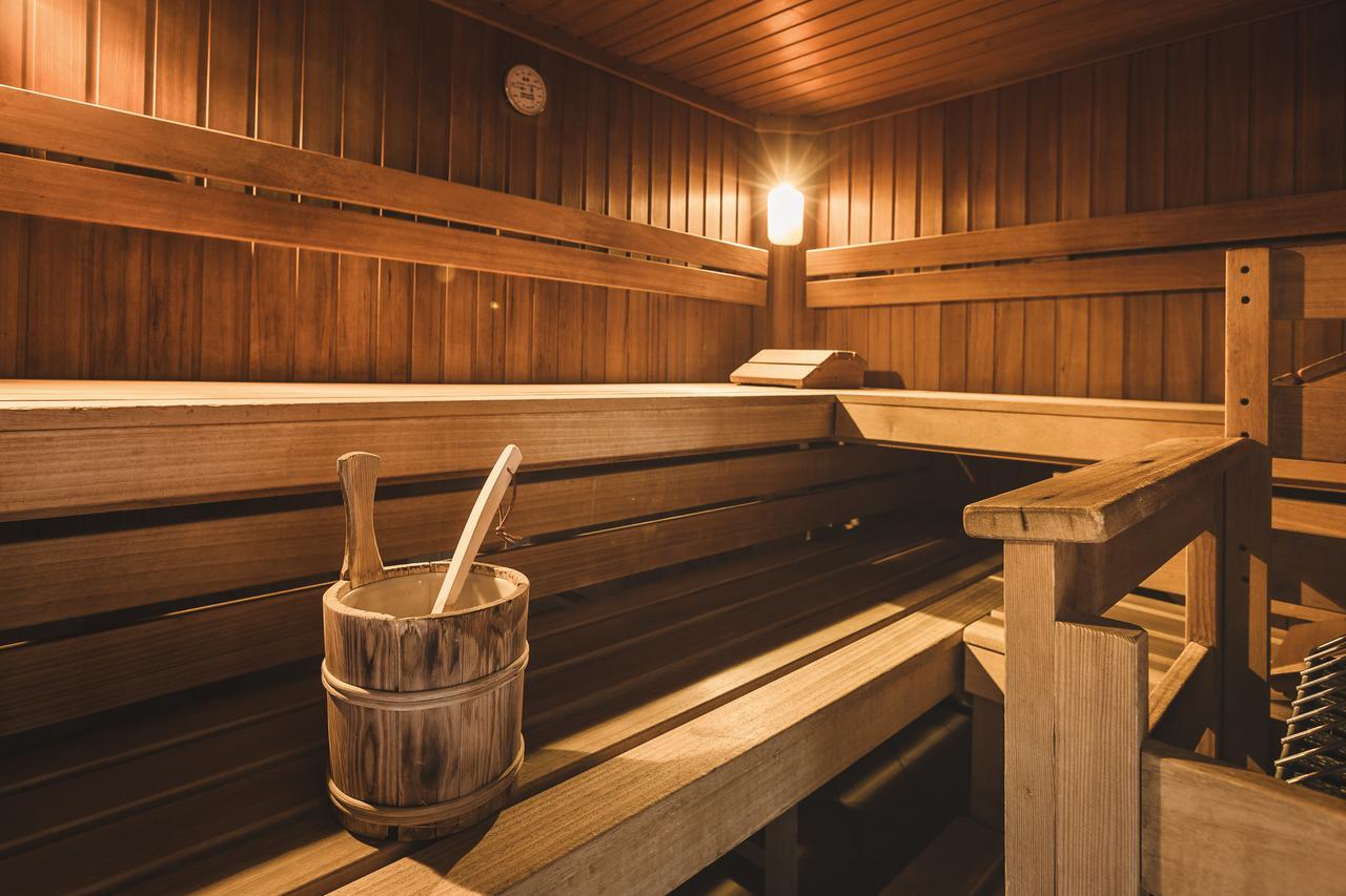 Hotel Garni Tirol 拉迪斯 外观 照片