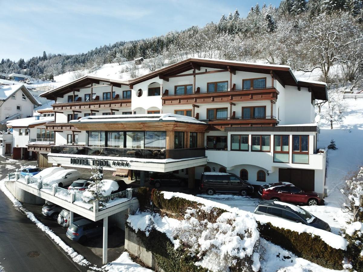 Hotel Garni Tirol 拉迪斯 外观 照片